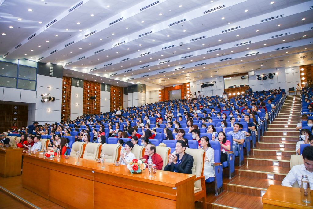 Ngay đầu mùa hè 2023, School Star đã là nơi hội tụ niềm vui cho đông đảo học sinh từ tiểu học, THCS, đến THPT và các bậc phụ huynh.